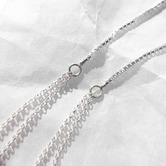 Natural tanzanite & sterling silver threader earrings - Picture 10 of 11